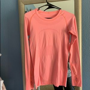 Lululemon coral long sleeve